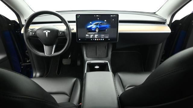 2023 Tesla Model Y Base