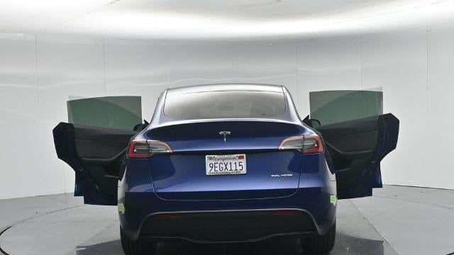 2023 Tesla Model Y Base