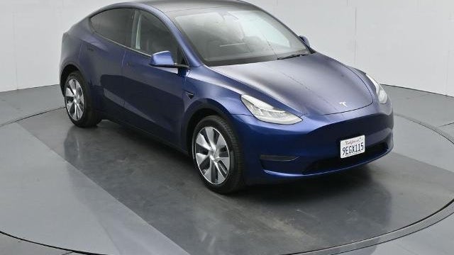 2023 Tesla Model Y Base