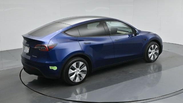 2023 Tesla Model Y Base