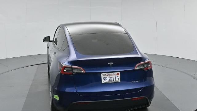2023 Tesla Model Y Base