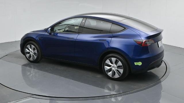 2023 Tesla Model Y Base