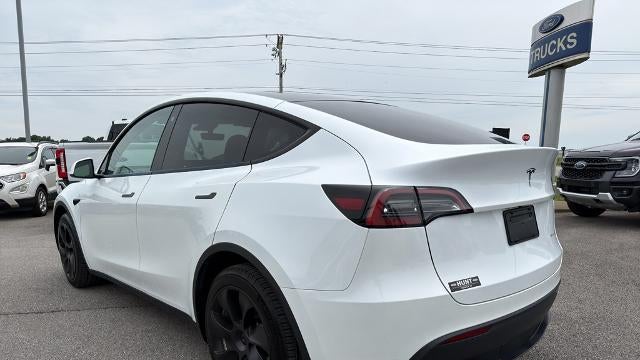 2023 Tesla Model Y Base