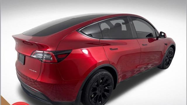 2024 Tesla Model Y Long Range