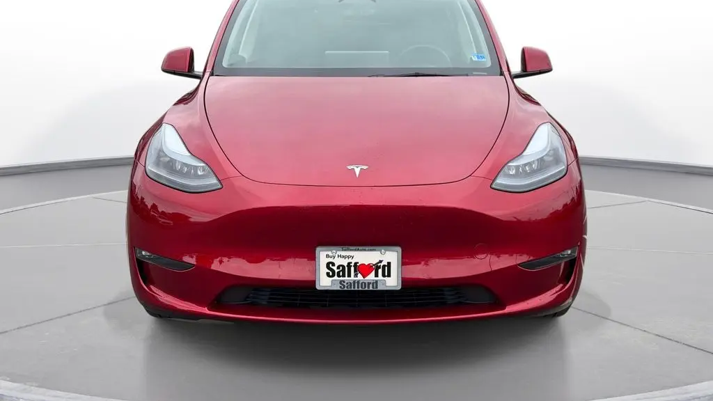 2025 Tesla Model Y Long Range
