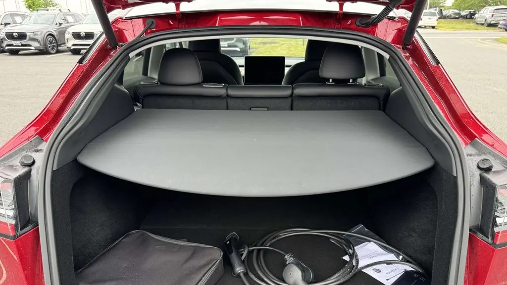 2025 Tesla Model Y Long Range