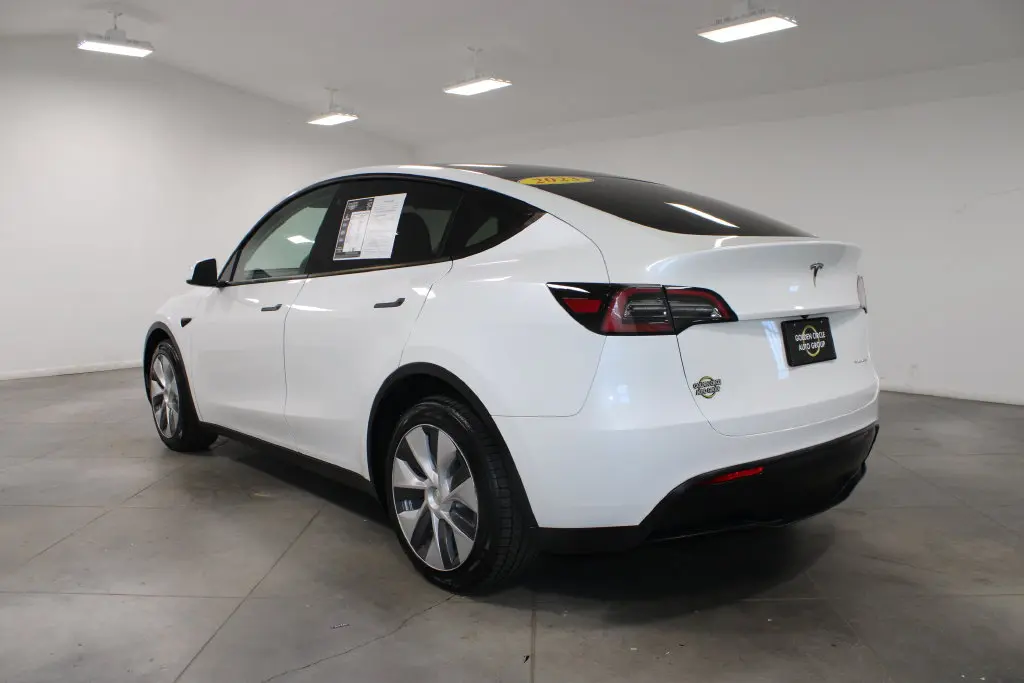 2023 Tesla Model Y - $35,658