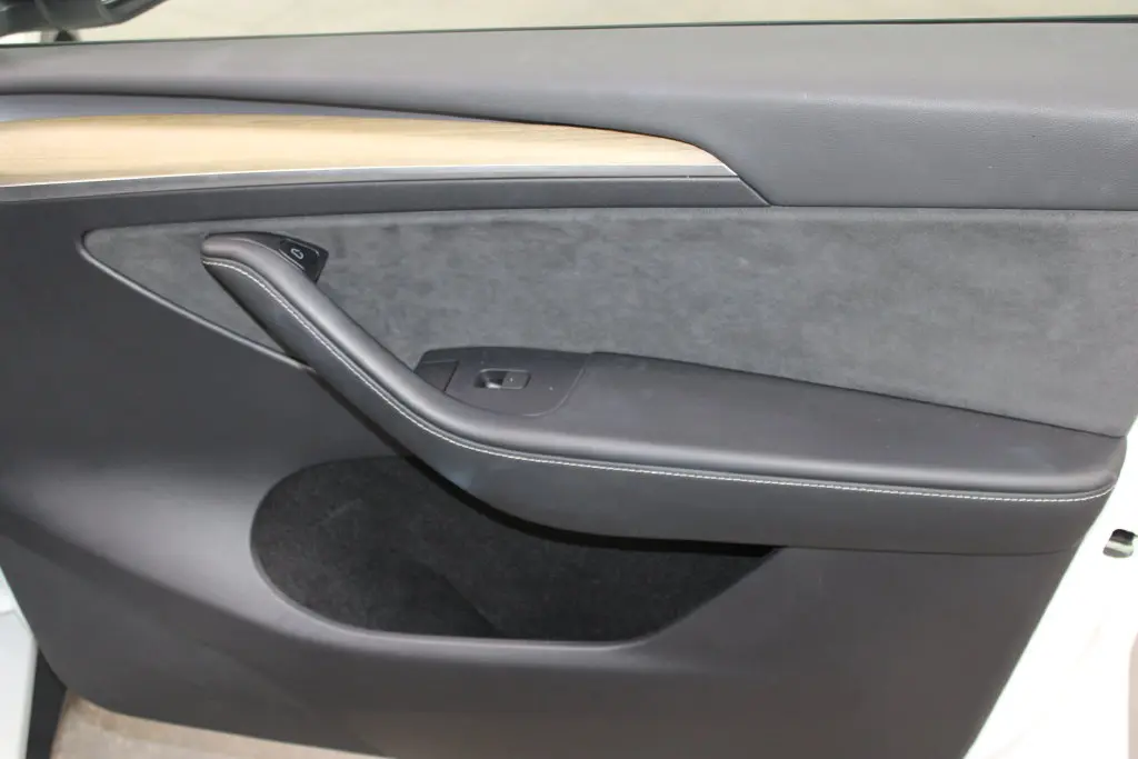 2023 Tesla Model Y - $35,658