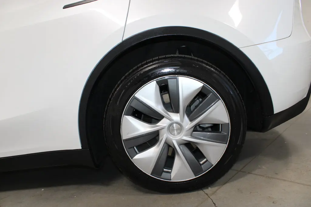 2023 Tesla Model Y - $35,658