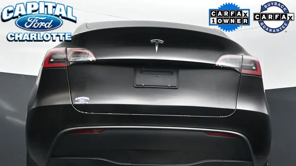 2023 Tesla Model Y Base