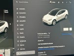 2023 Model Y Thumbnail 26