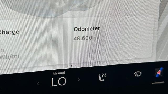 2023 Tesla Model Y Base
