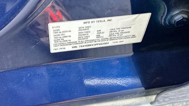 2023 Tesla Model Y Base