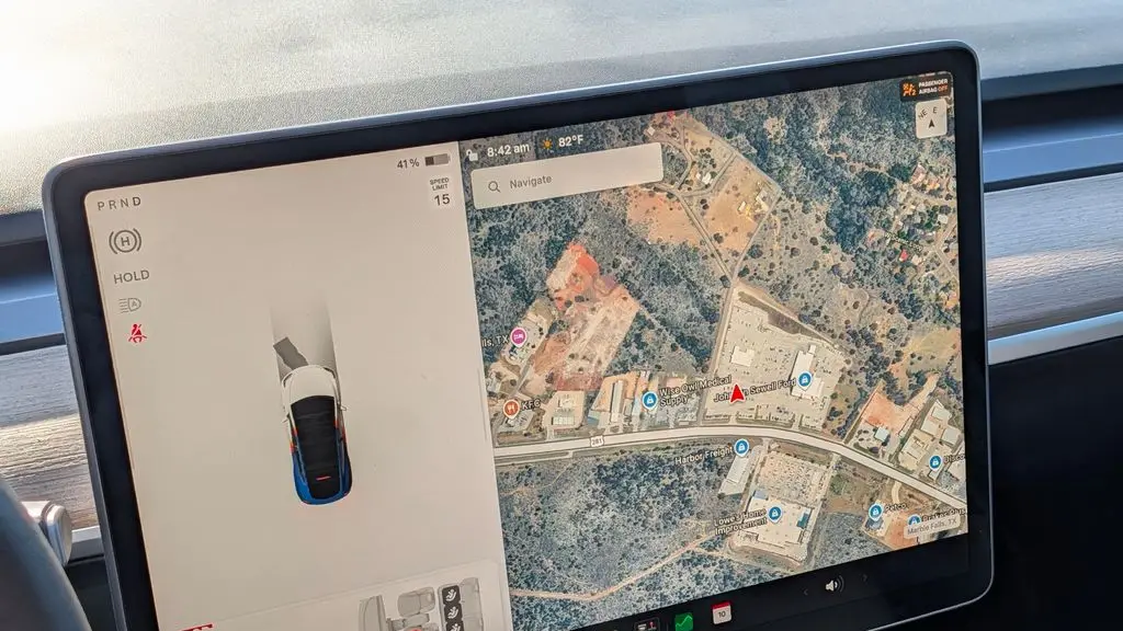 2023 Tesla Model Y Base