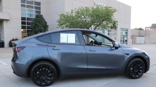 2023 Tesla Model Y Base