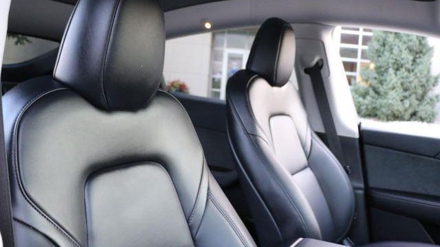 2023 Tesla Model Y Base