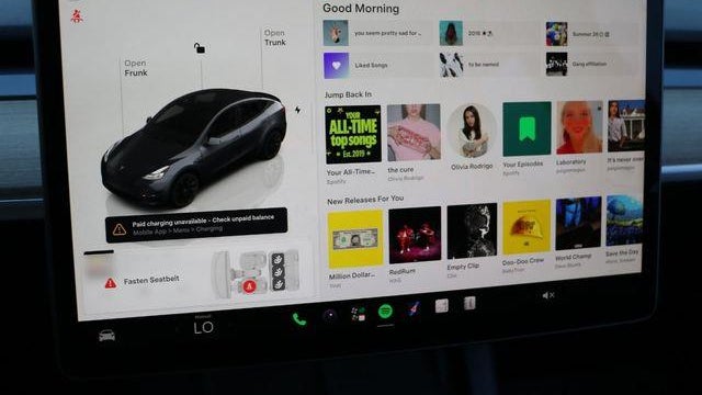 2023 Tesla Model Y Base
