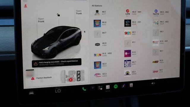 2023 Tesla Model Y Base