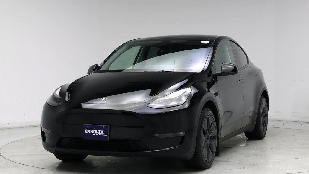 2025 Tesla Model Y Long Range