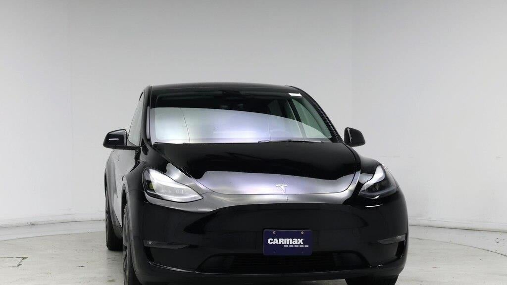 2025 Tesla Model Y Long Range