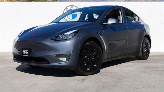 2023 Tesla Model Y Long Range