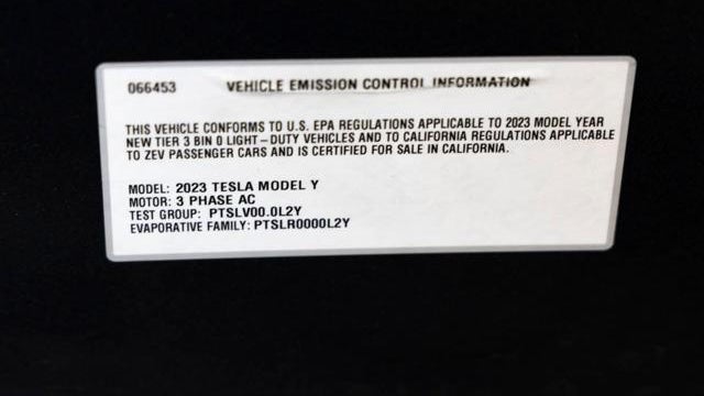 2023 Tesla Model Y Long Range