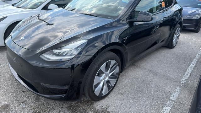 2023 Tesla Model Y Base