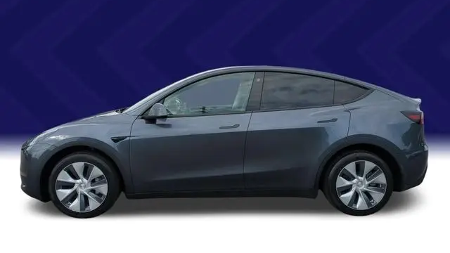 2023 Tesla Model Y Base
