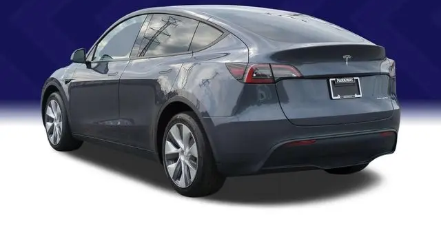 2023 Tesla Model Y Base