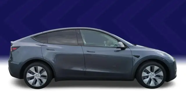 2023 Tesla Model Y Base