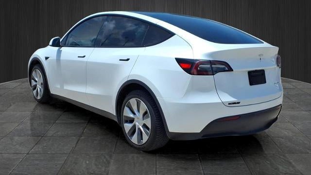 2023 Tesla Model Y Base