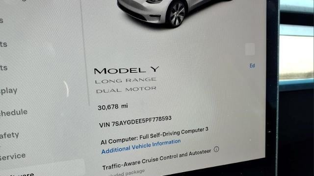 2023 Tesla Model Y Base