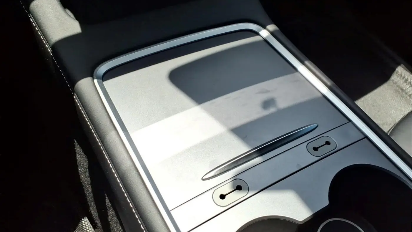 2023 Tesla Model Y Base