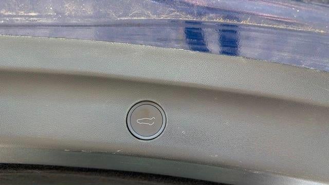 2023 Tesla Model Y Base