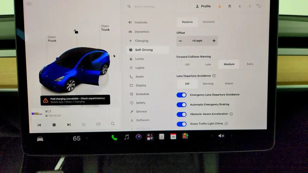 2023 Tesla Model Y Base