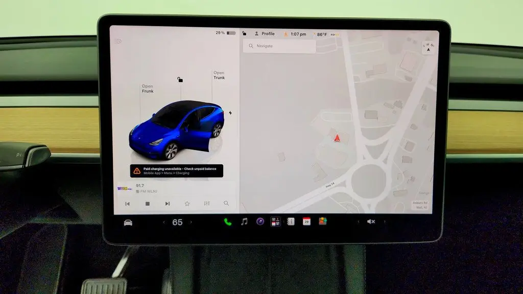 2023 Tesla Model Y Base