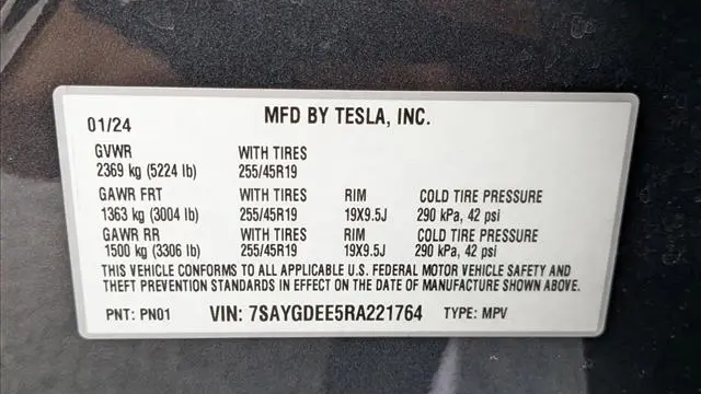 2024 Tesla Model Y Long Range
