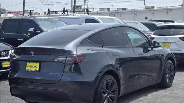 2025 Tesla Model Y Long Range