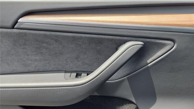 2025 Tesla Model Y Long Range