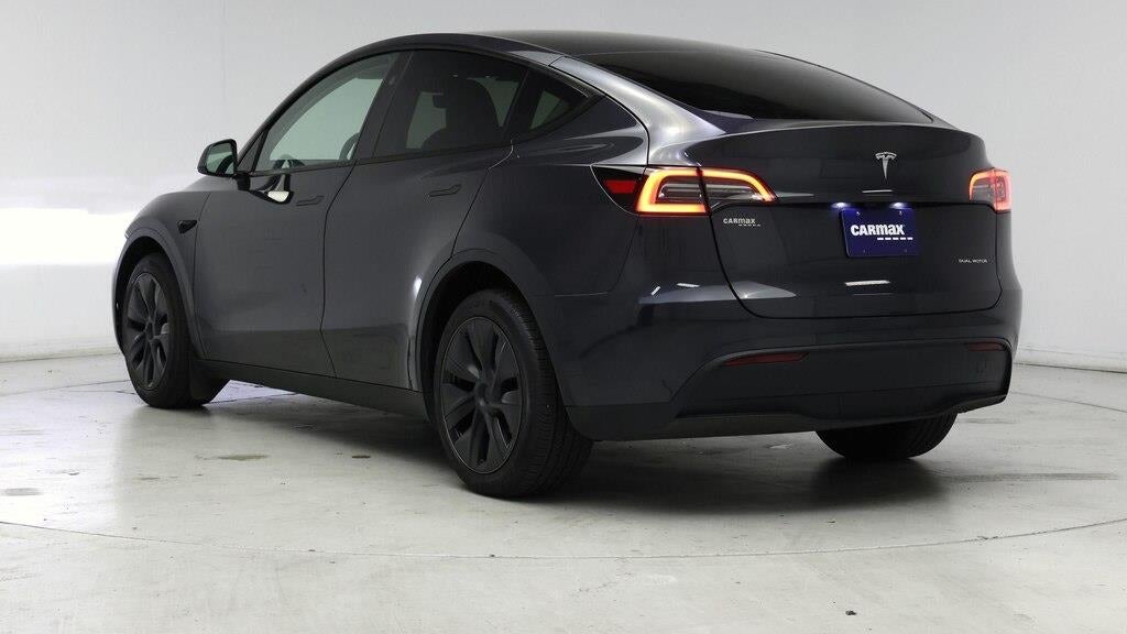 2025 Tesla Model Y Long Range