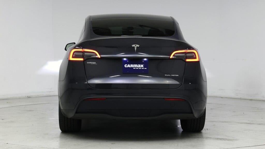2025 Tesla Model Y Long Range