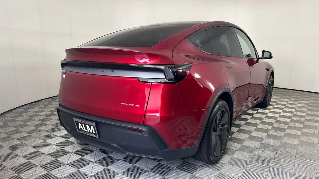2026 Tesla Model Y Long Range