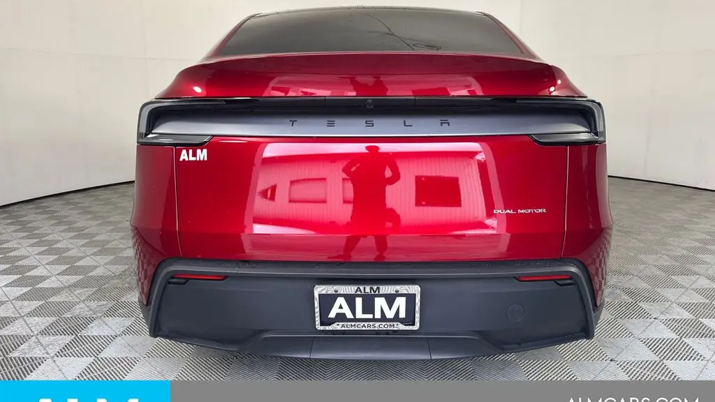 2026 Tesla Model Y Long Range