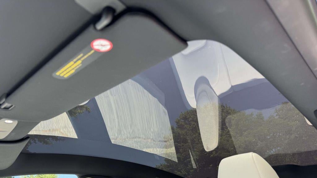 2026 Tesla Model Y Premium
