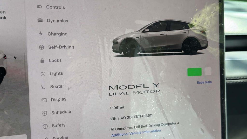 2026 Tesla Model Y Premium