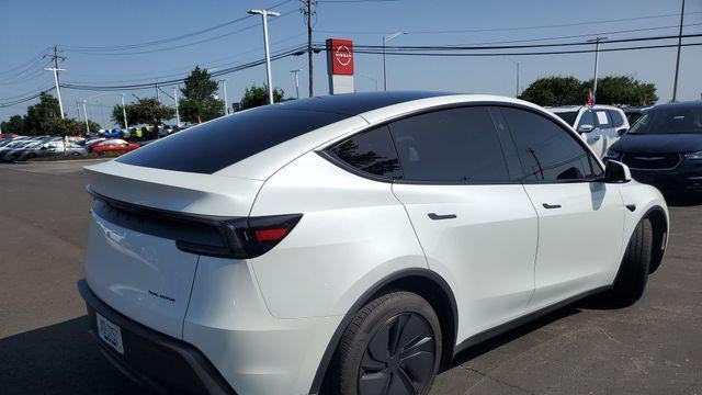 2026 Tesla Model Y Premium