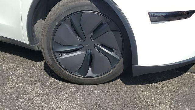 2026 Tesla Model Y Premium