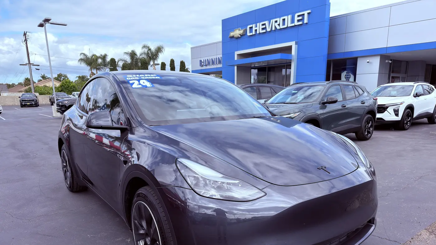 2024 Tesla Model Y Long Range