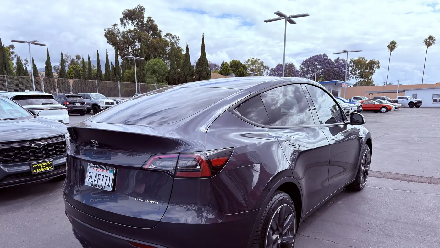2024 Tesla Model Y Long Range