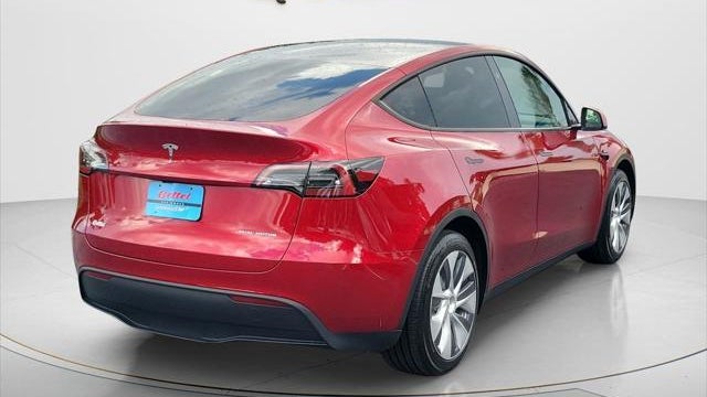 2024 Tesla Model Y Long Range